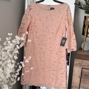 NWT Vince Camuto Lace Sheath Dress